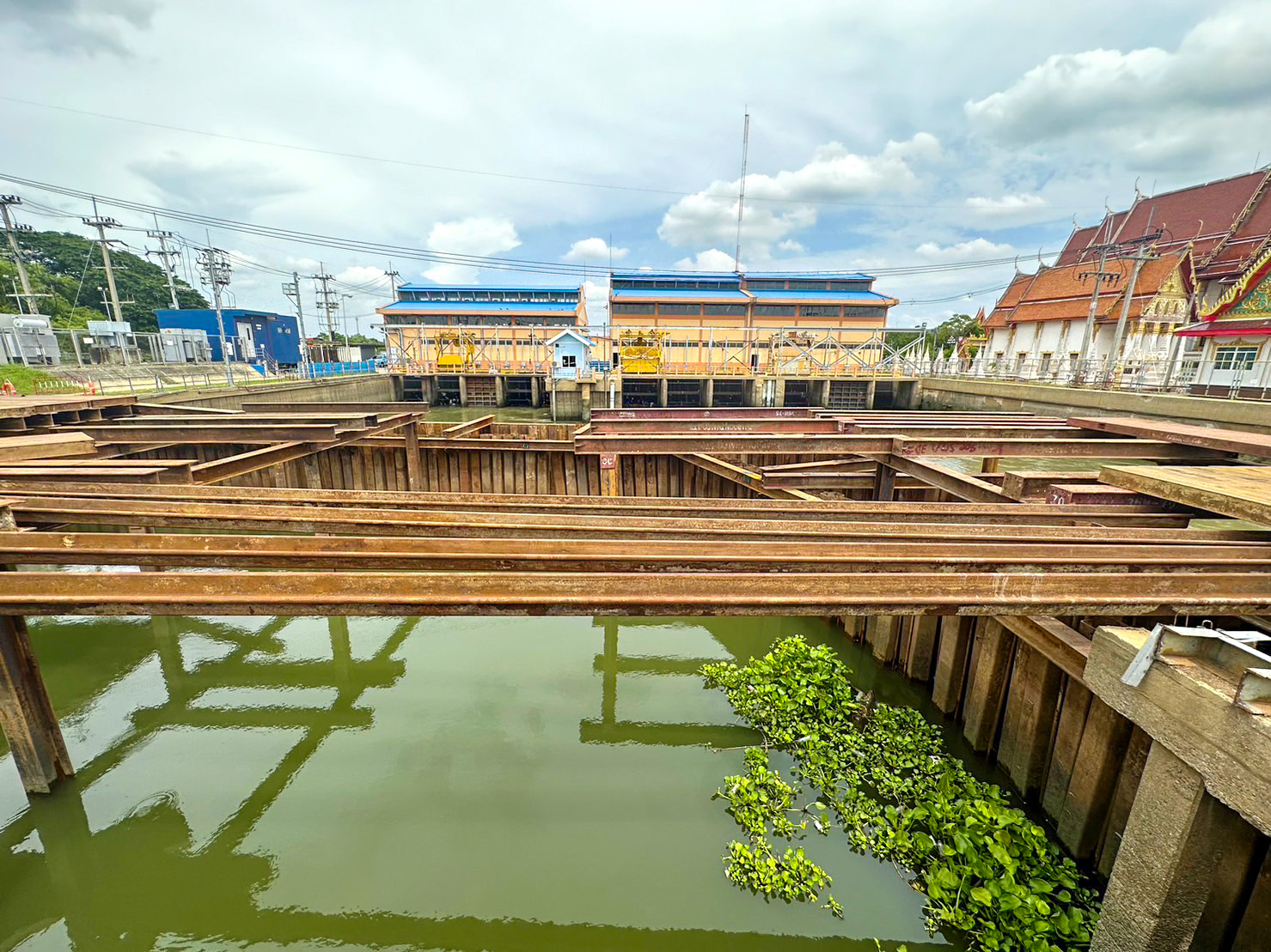 Chao Phraya River Raw Water Pumping Station Expansion in Bangkok, Thailand Chao Phraya River Raw Water Pumping Station Expansion in Bangkok, Thailand